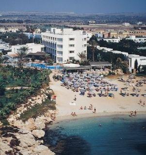Yiannoula Beach Пафос Екстериор снимка