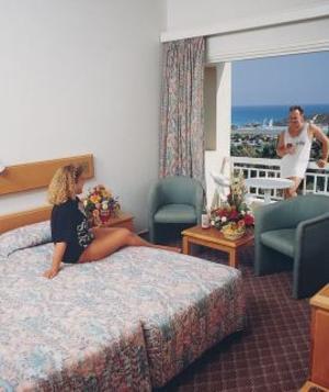 Yiannoula Beach Пафос Екстериор снимка